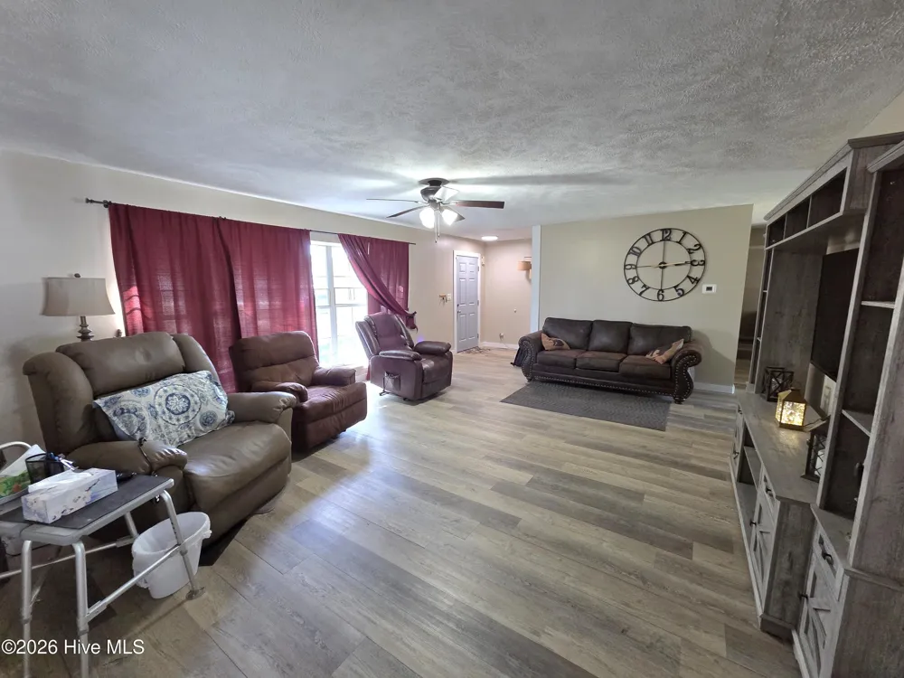 5841 Crestline Road Laurinburg, NC 28352