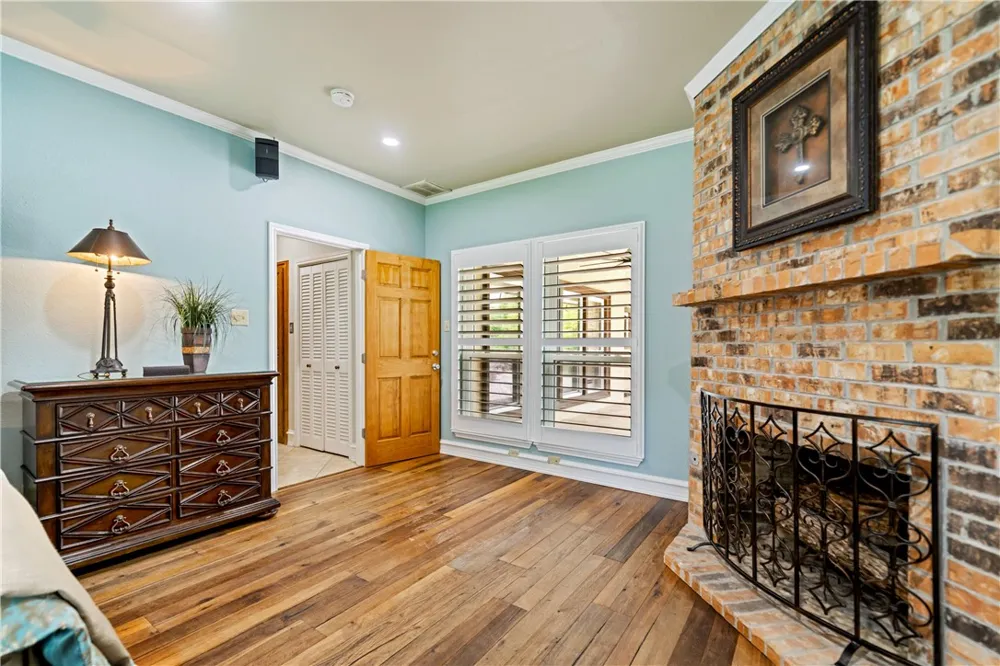 5548 County Road 81 Robstown, TX 78380