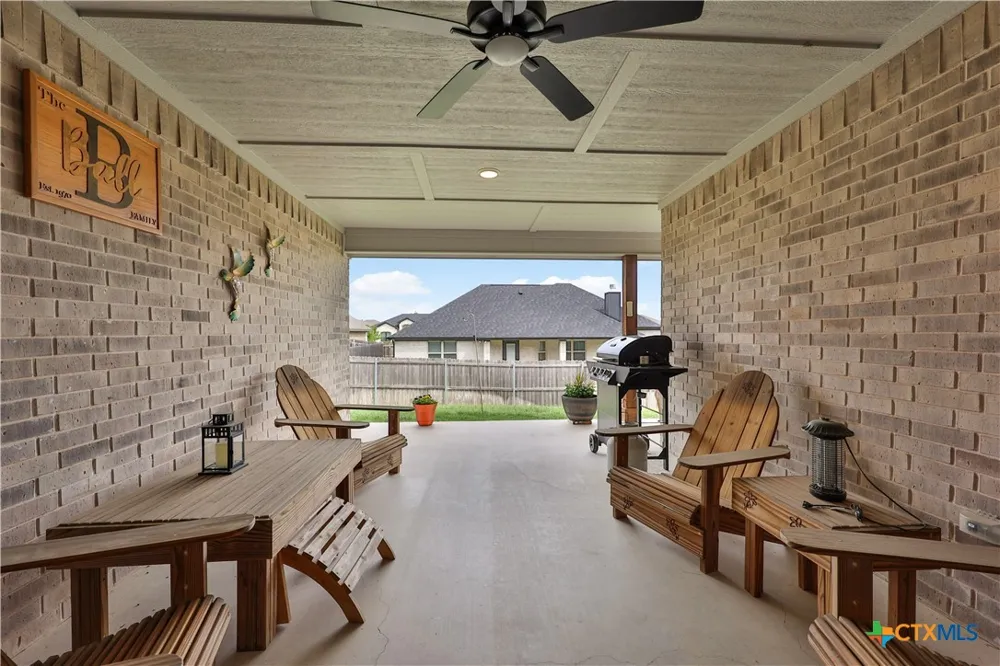 605 Willow Drive Troy, TX 76579