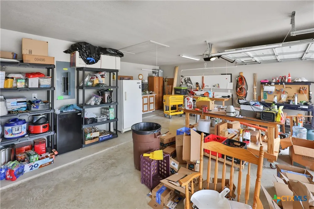 605 Willow Drive Troy, TX 76579