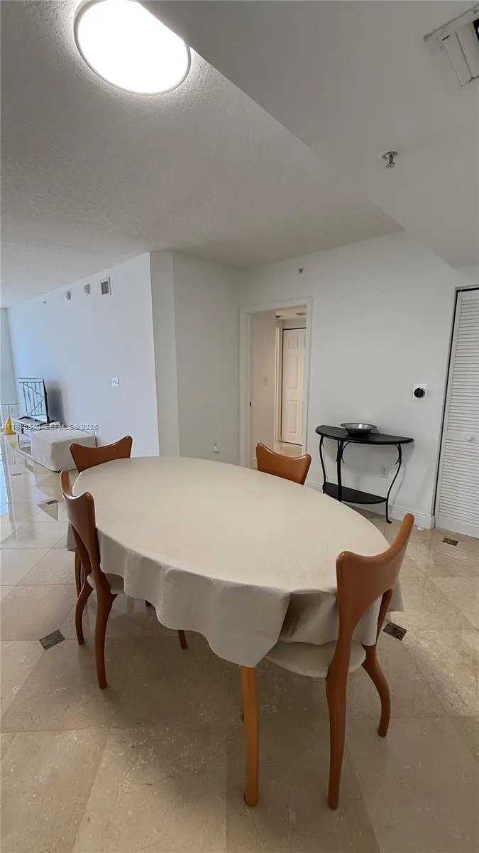2080 S Ocean Dr #905 Hallandale Beach, FL 33009