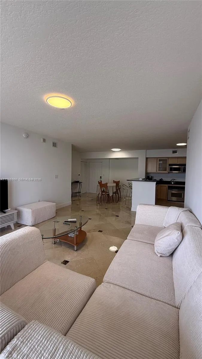 2080 S Ocean Dr #905 Hallandale Beach, FL 33009