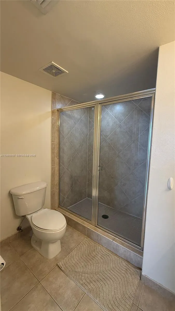 2080 S Ocean Dr #905 Hallandale Beach, FL 33009