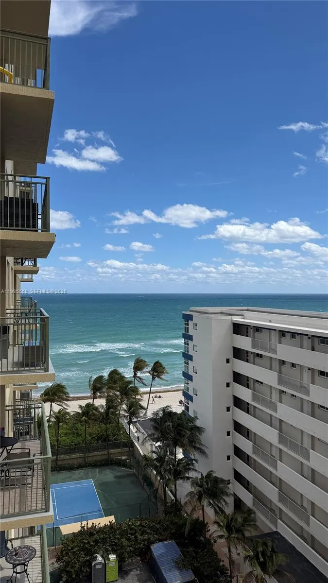 2080 S Ocean Dr #905 Hallandale Beach, FL 33009