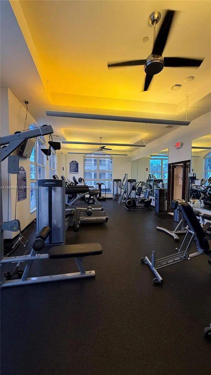 2080 S Ocean Dr #905 Hallandale Beach, FL 33009