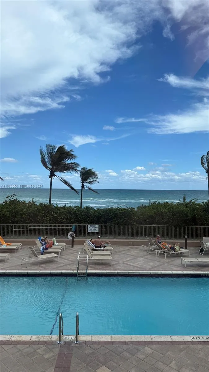 2080 S Ocean Dr #905 Hallandale Beach, FL 33009
