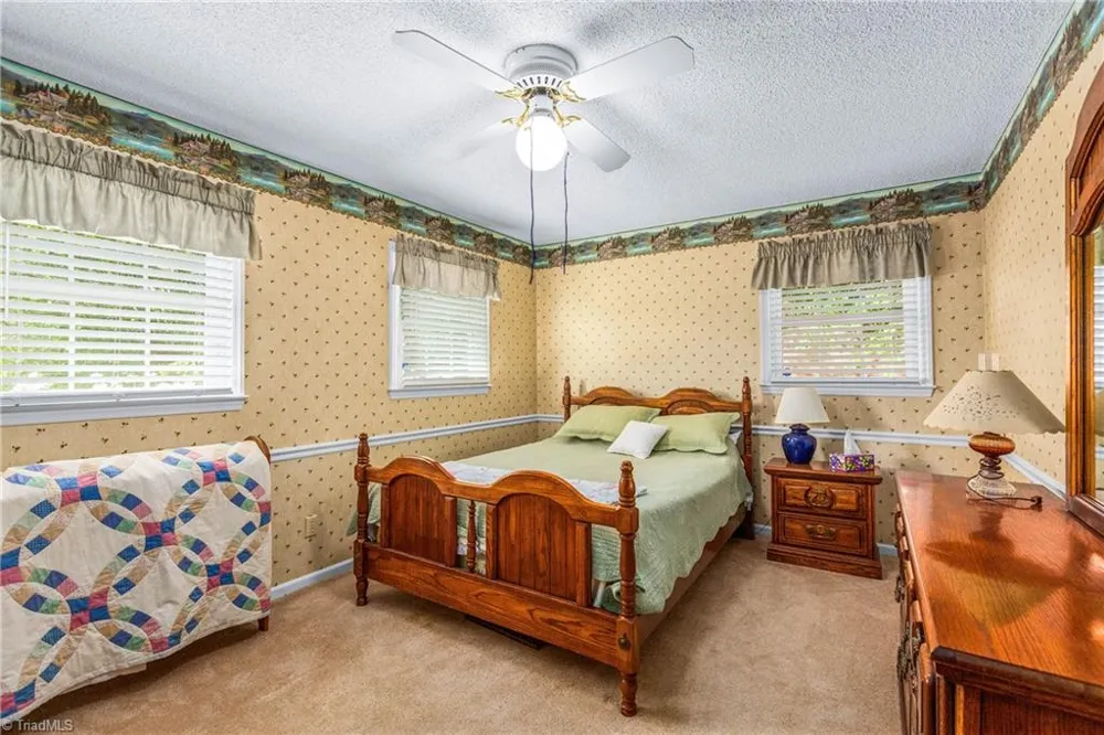131 Ridge Street Jonesville, NC 28642
