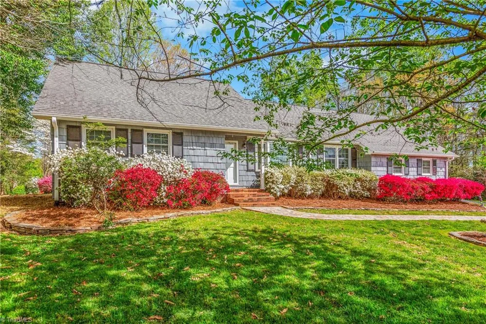 131 Ridge Street Jonesville, NC 28642