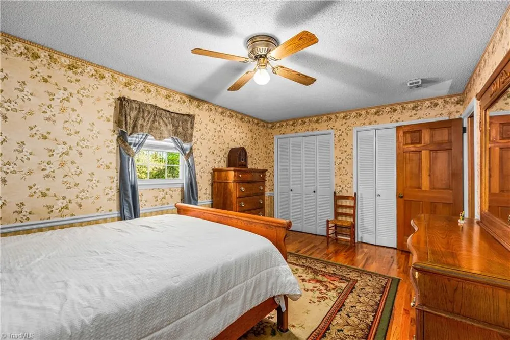 131 Ridge Street Jonesville, NC 28642