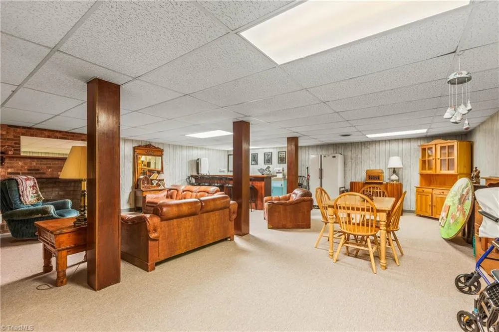 131 Ridge Street Jonesville, NC 28642