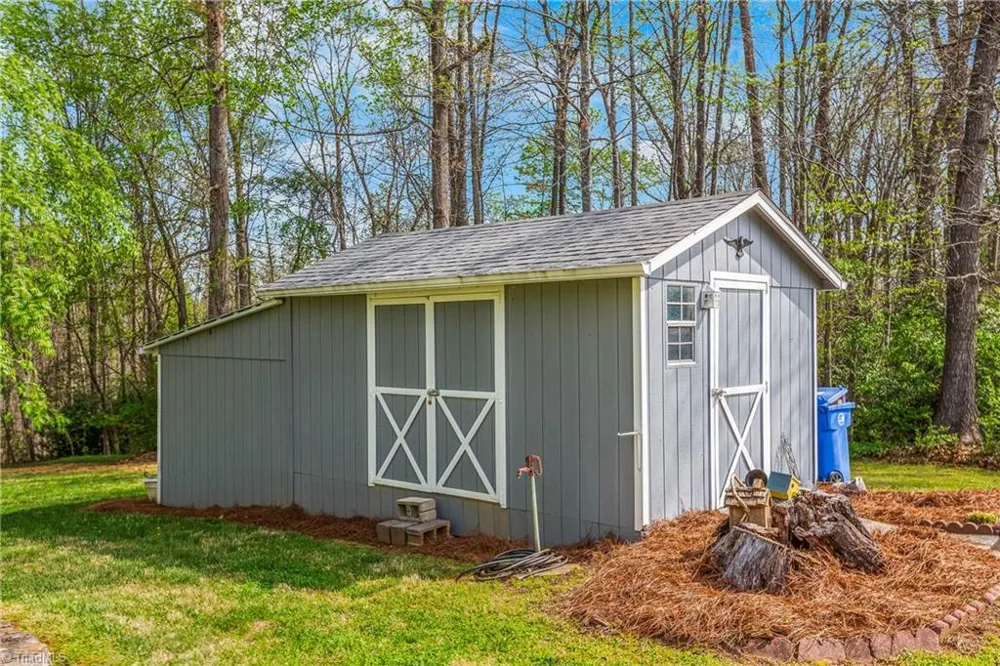 131 Ridge Street Jonesville, NC 28642