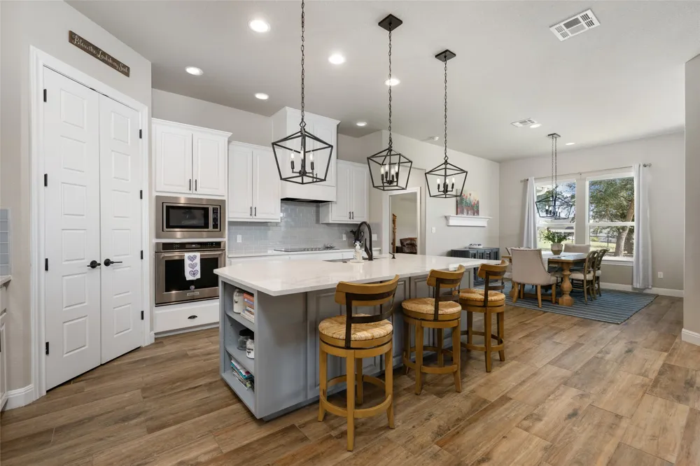 105 Stag Leap Court Liberty Hill, TX 78642