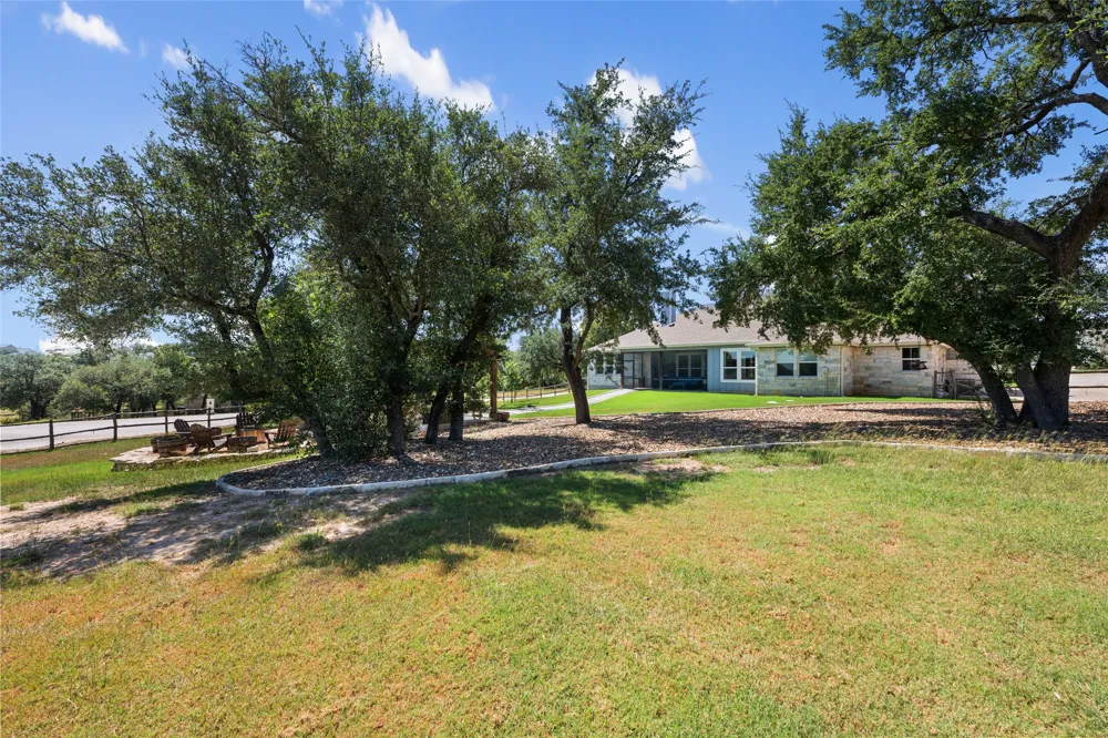 105 Stag Leap Court Liberty Hill, TX 78642