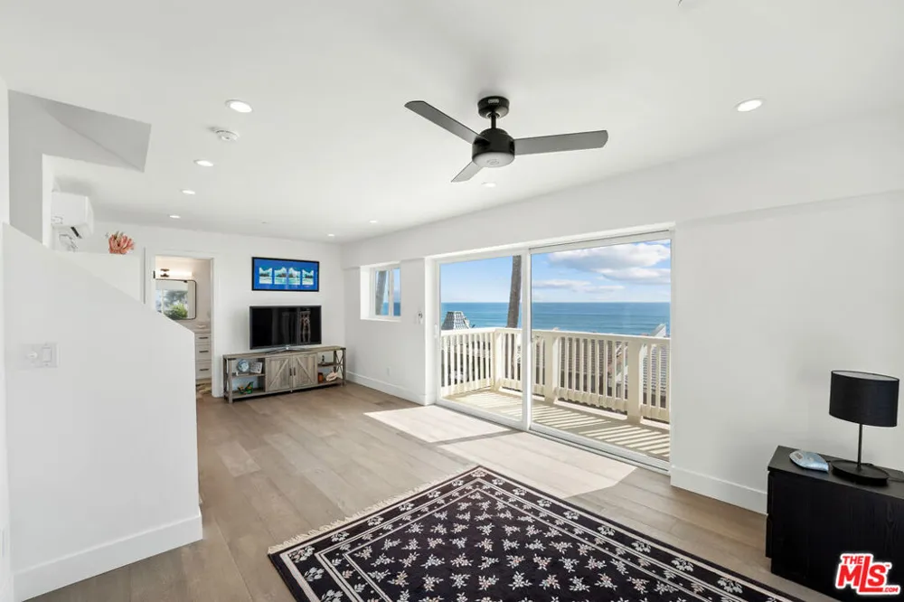 11838 Ebbtide Lane Malibu, CA 90265