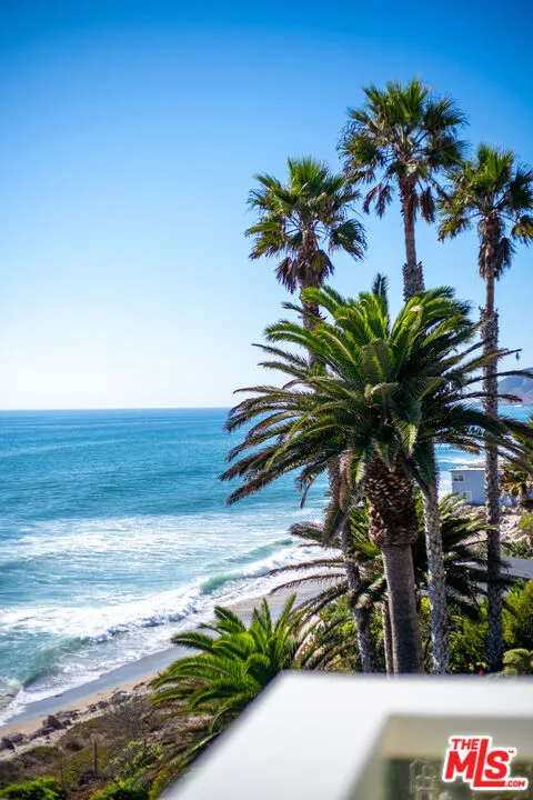 11838 Ebbtide Lane Malibu, CA 90265