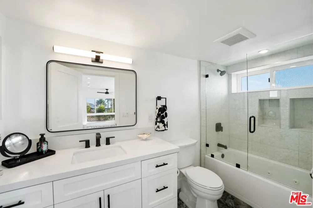 11838 Ebbtide Lane Malibu, CA 90265