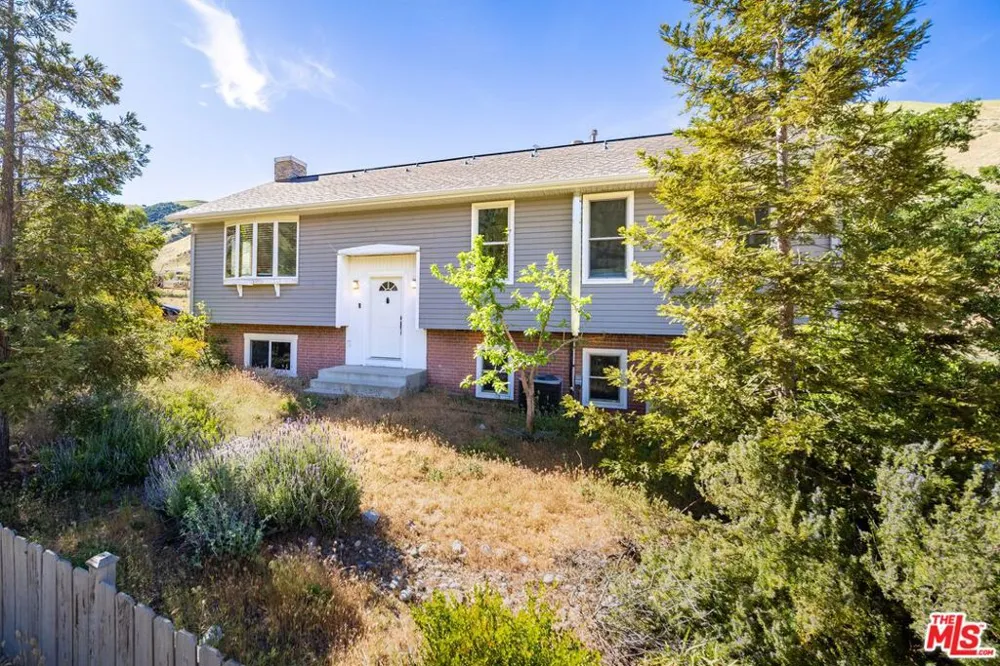 364 Lance Avenue Lebec, CA 93243