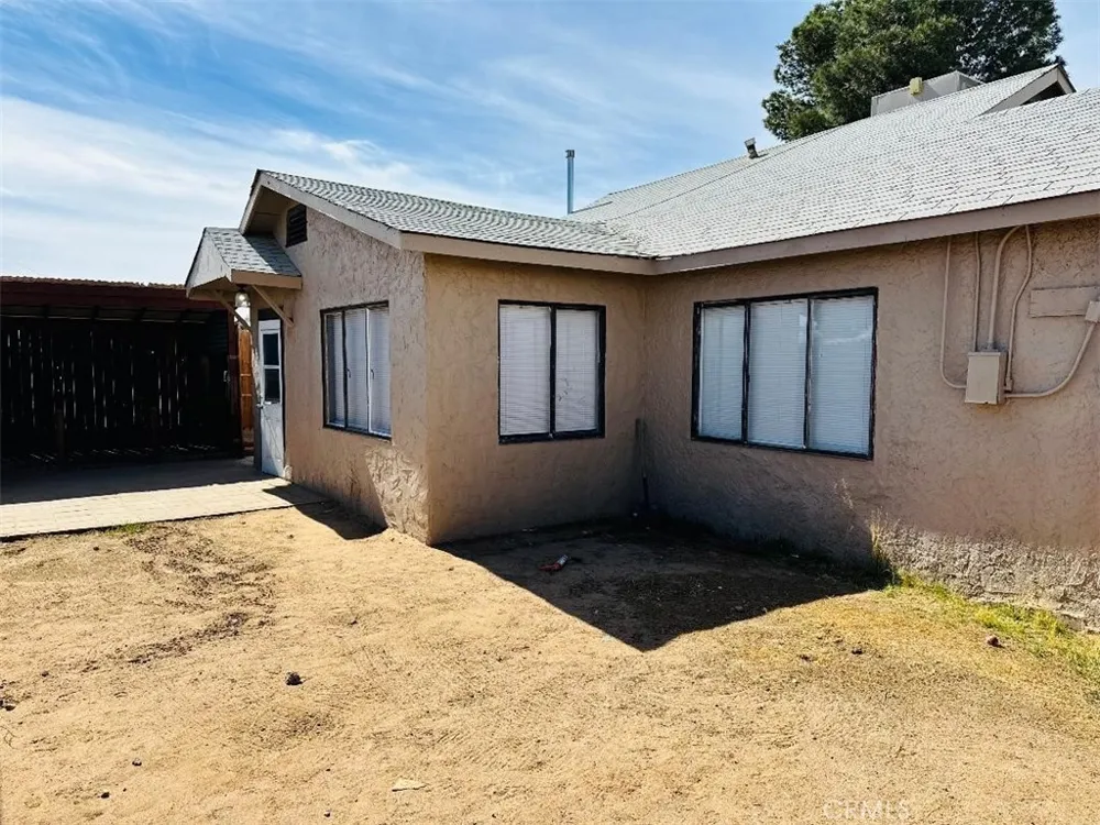 12013 Lee Avenue Adelanto, CA 92301