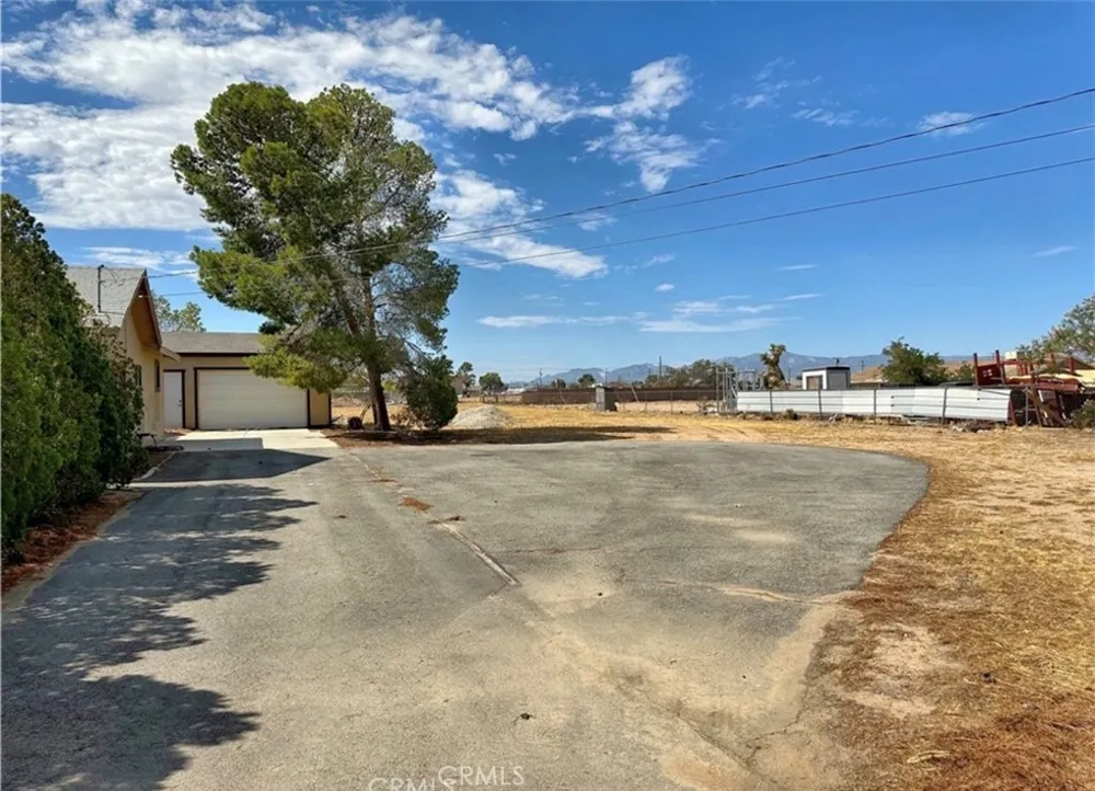 12013 Lee Avenue Adelanto, CA 92301