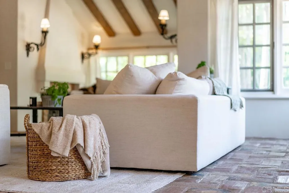 17116 Paseo Hermosa Rancho Santa Fe, CA 92067