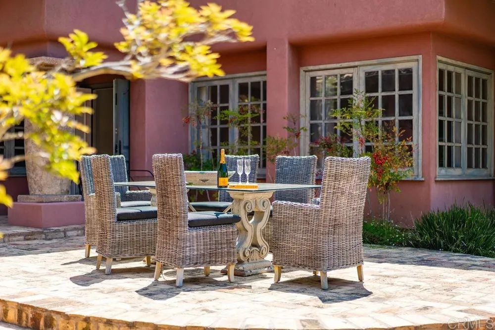 17116 Paseo Hermosa Rancho Santa Fe, CA 92067