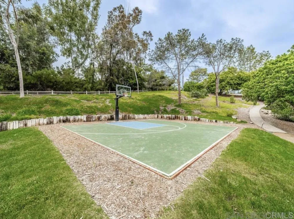 17116 Paseo Hermosa Rancho Santa Fe, CA 92067