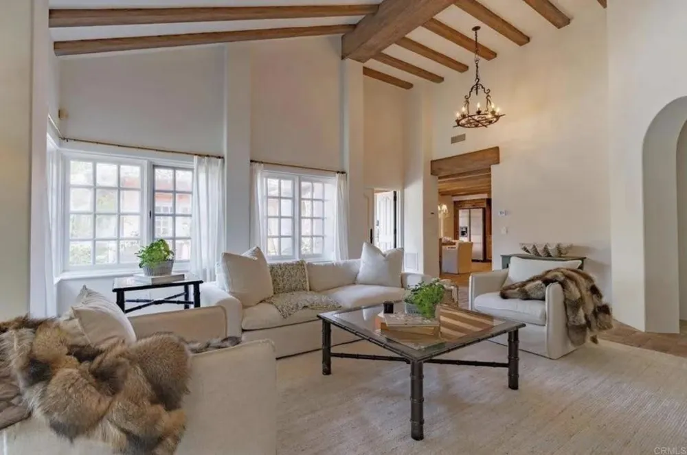 17116 Paseo Hermosa Rancho Santa Fe, CA 92067