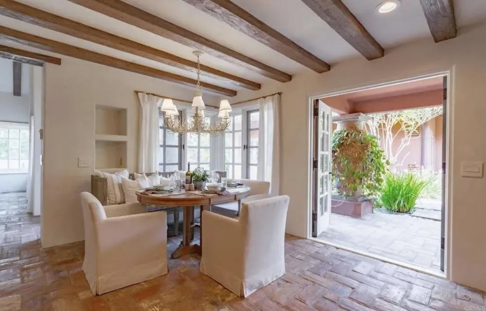 17116 Paseo Hermosa Rancho Santa Fe, CA 92067