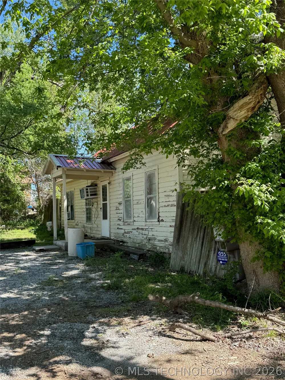 1411 W Broadway Sulphur, OK 73086