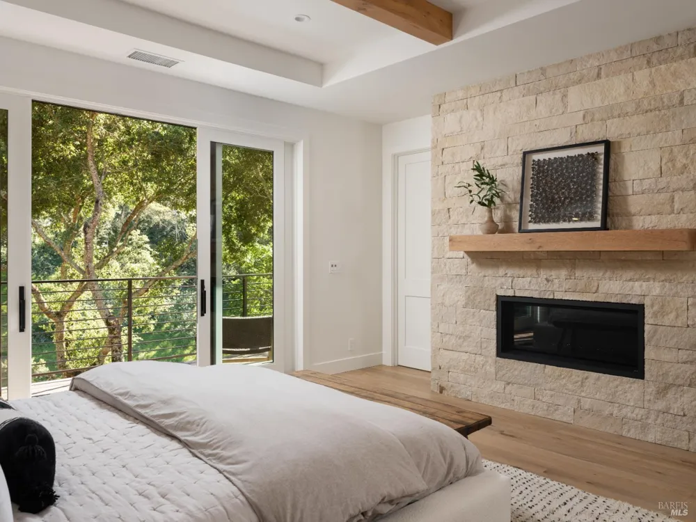 9995 Courtney Drive Kenwood, CA 95452