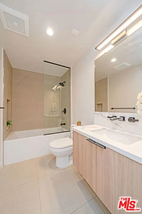 321 S Oxford Avenue #606 Los Angeles, CA 90020