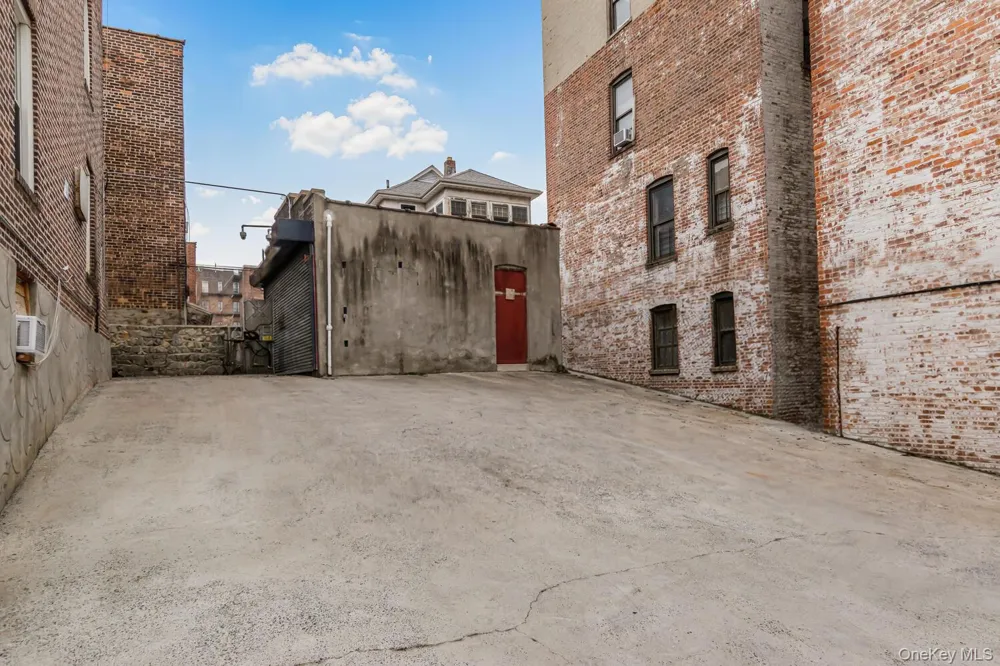 210 W 179th Street Bronx, NY 10453