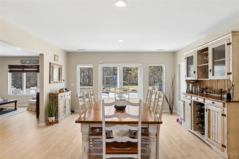 4 Polo Grounds Lane East Quogue, NY 11942