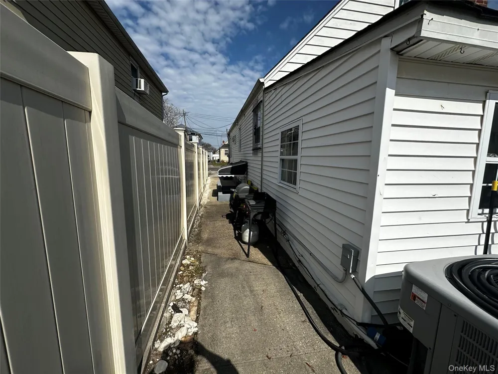 24116 148th Road Rosedale, NY 11422