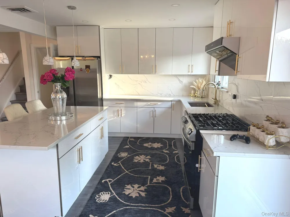 58 Narcissus Avenue Hicksville, NY 11801