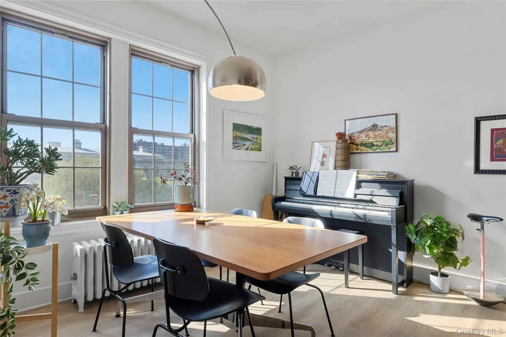 1100 Grand Concourse #4B Bronx, NY 10456