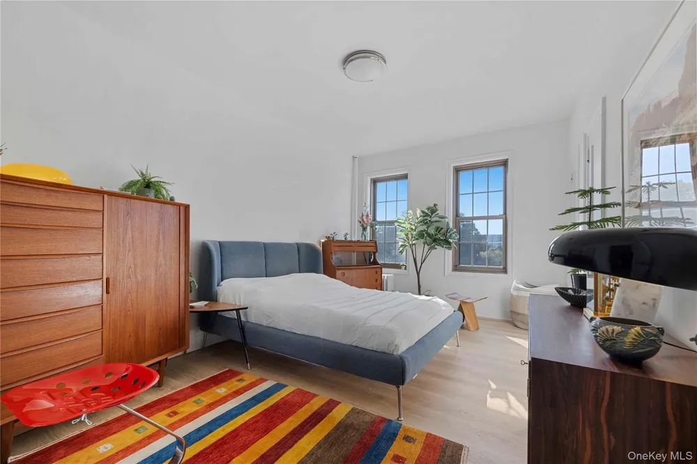 1100 Grand Concourse #4B Bronx, NY 10456