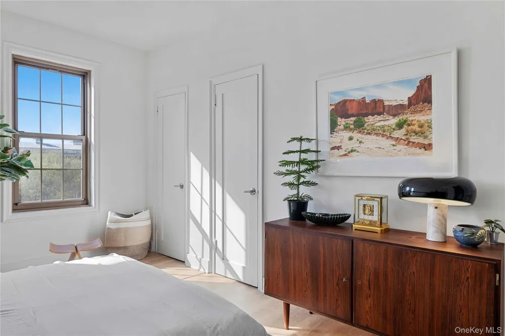 1100 Grand Concourse #4B Bronx, NY 10456