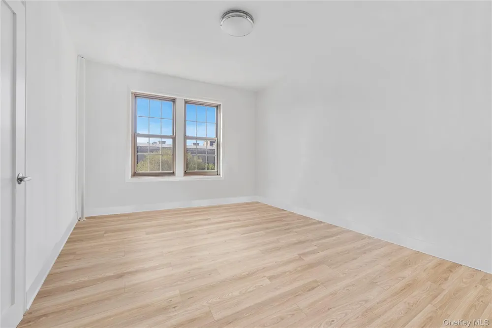 1100 Grand Concourse #4B Bronx, NY 10456