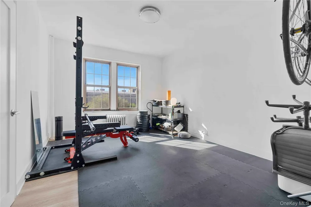 1100 Grand Concourse #4B Bronx, NY 10456