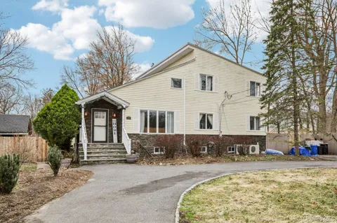 19 Parker Avenue