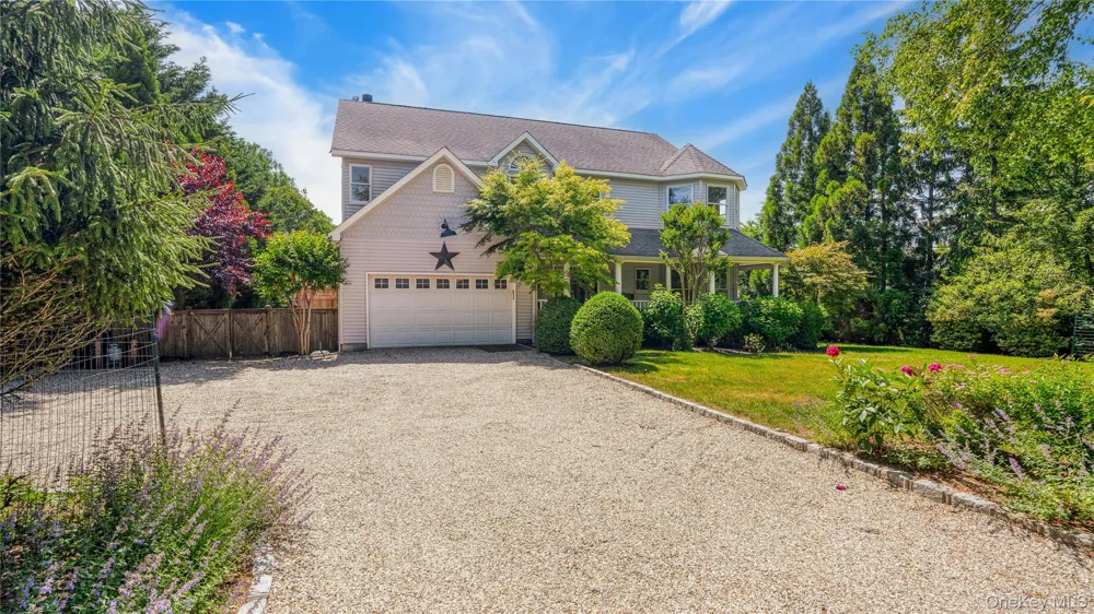 4 Glynn Drive Shelter Island, NY 11964