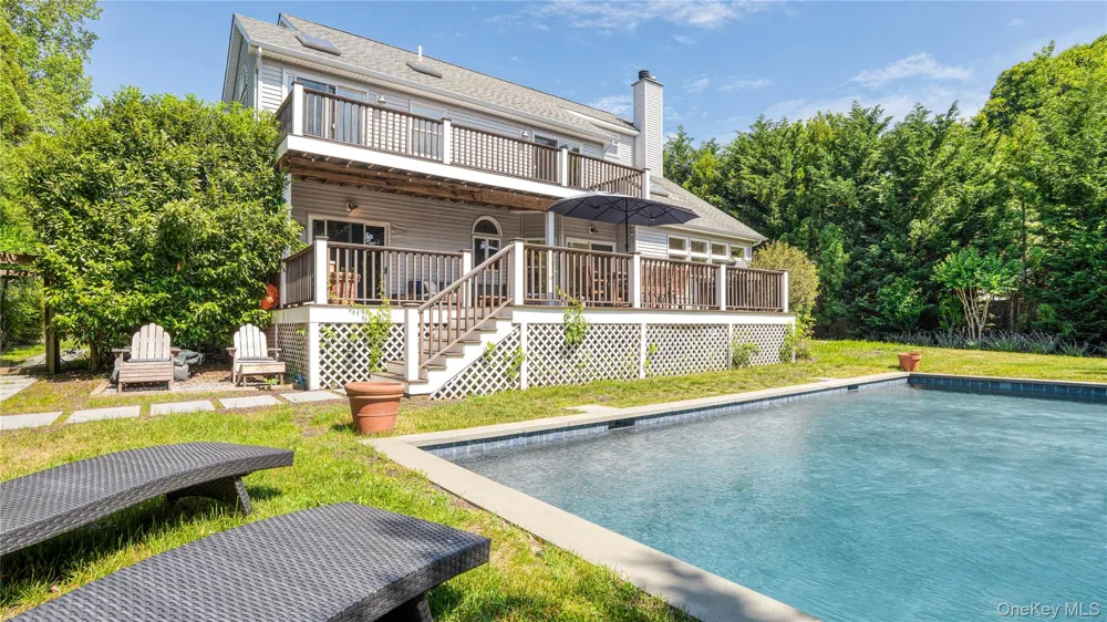 4 Glynn Drive Shelter Island, NY 11964