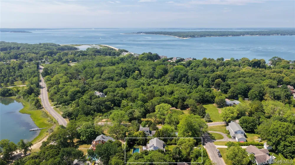 4 Glynn Drive Shelter Island, NY 11964