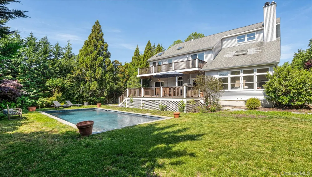 4 Glynn Drive Shelter Island, NY 11964