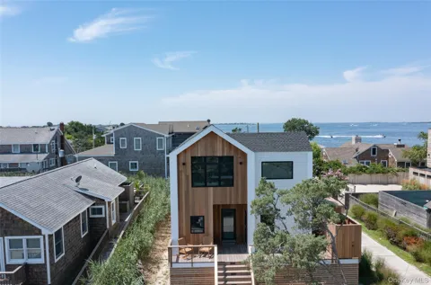 319 Wilmot Road