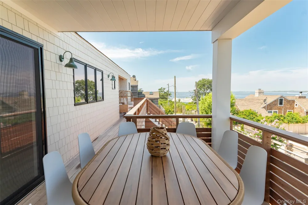 319 Wilmot Road Ocean Beach, NY 11770