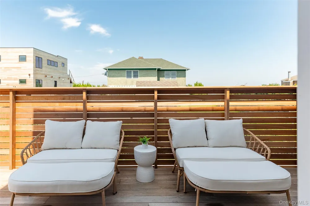 319 Wilmot Road Ocean Beach, NY 11770
