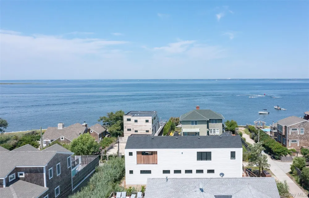319 Wilmot Road Ocean Beach, NY 11770