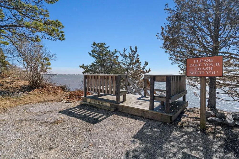 27 Atterbury Road Southampton, NY 11968